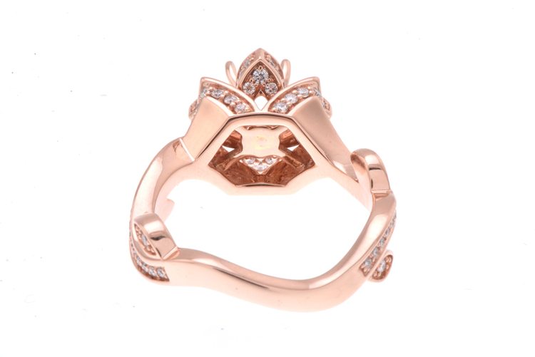 Adonis+diamond+engagement+ring