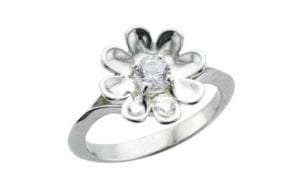 Daisy diamond proposal ring - Portfolio